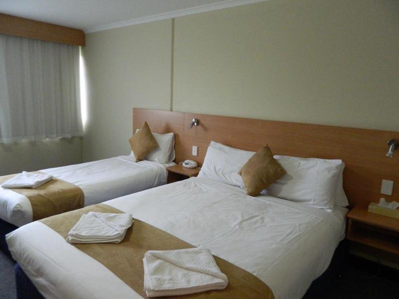 Ciloms Airport Motel