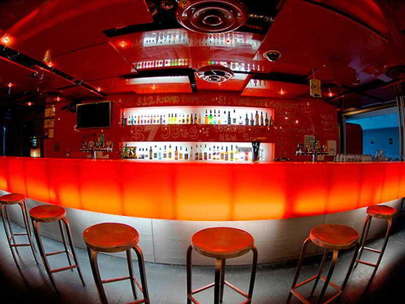 Hostel Nomads St Kilda *