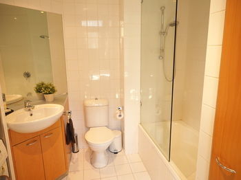 Flinders Lane Aparthotel