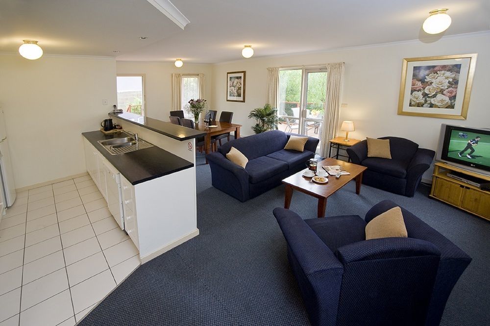 Hawthorn Gardens Serviced