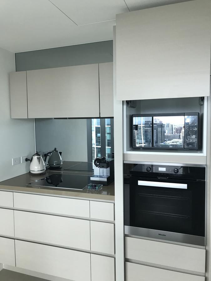 Docklands Concavo Seaview 9 Waterside Place * Melbourne