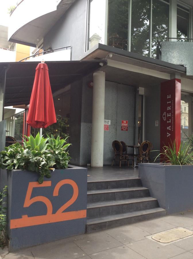Radiance - Chic Fitzroy Street *