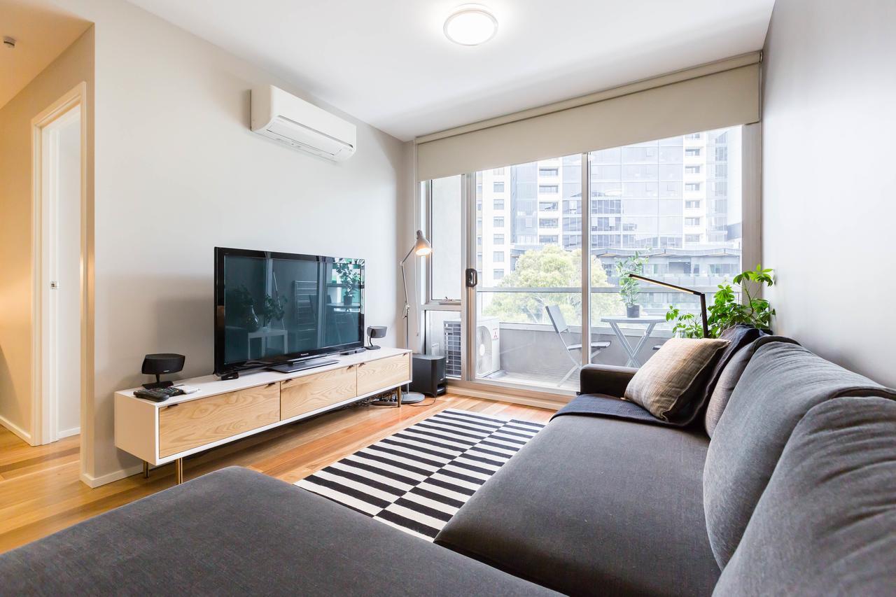 Sandra - Beyond A Private Melbourne