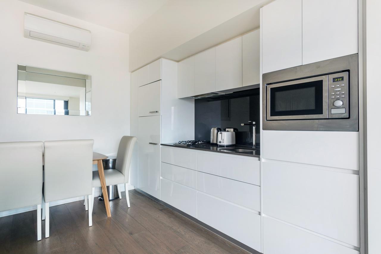 The Prestige 2bd Cbd * Melbourne