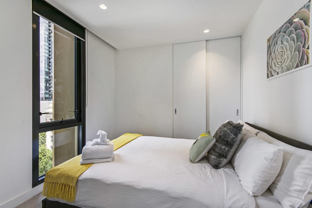 Melbourne Empire Apartments
