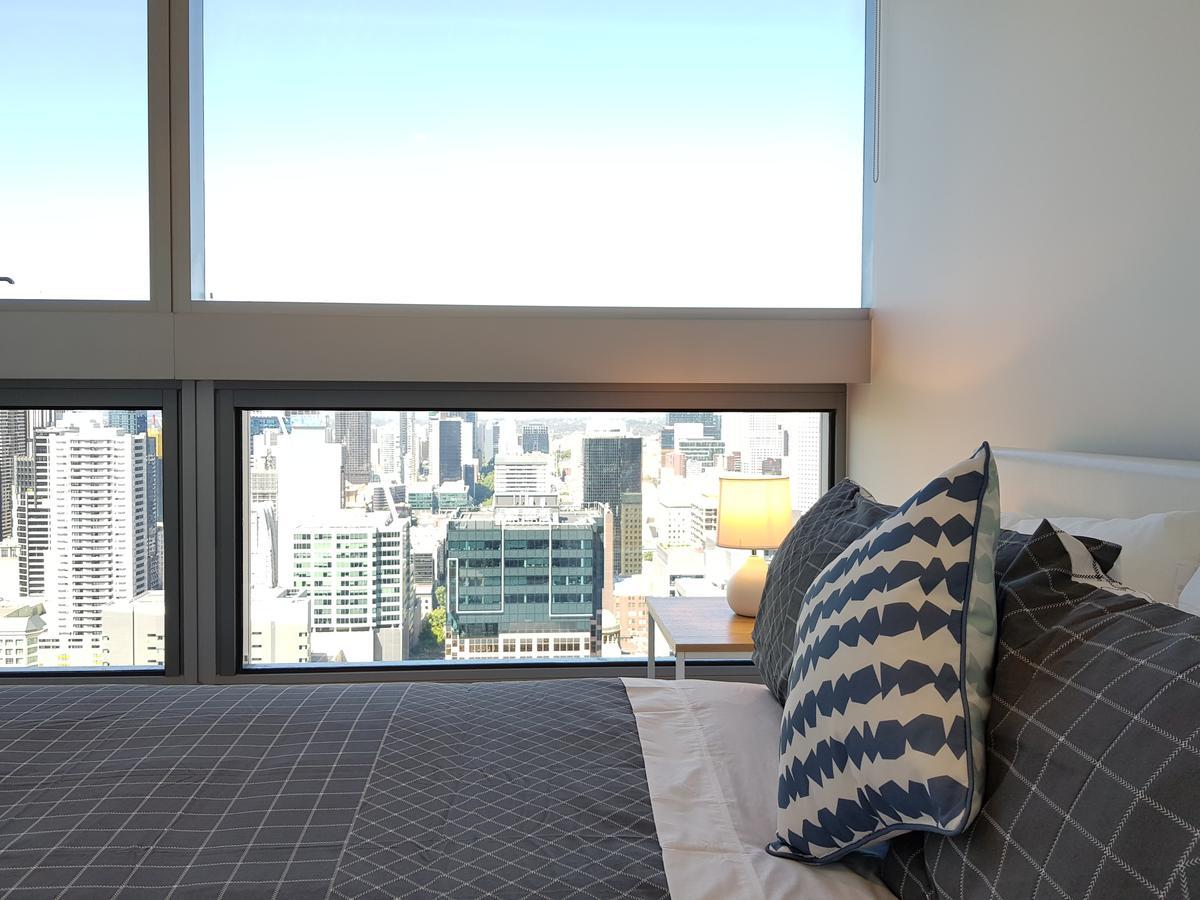 On The Fifth Apartment