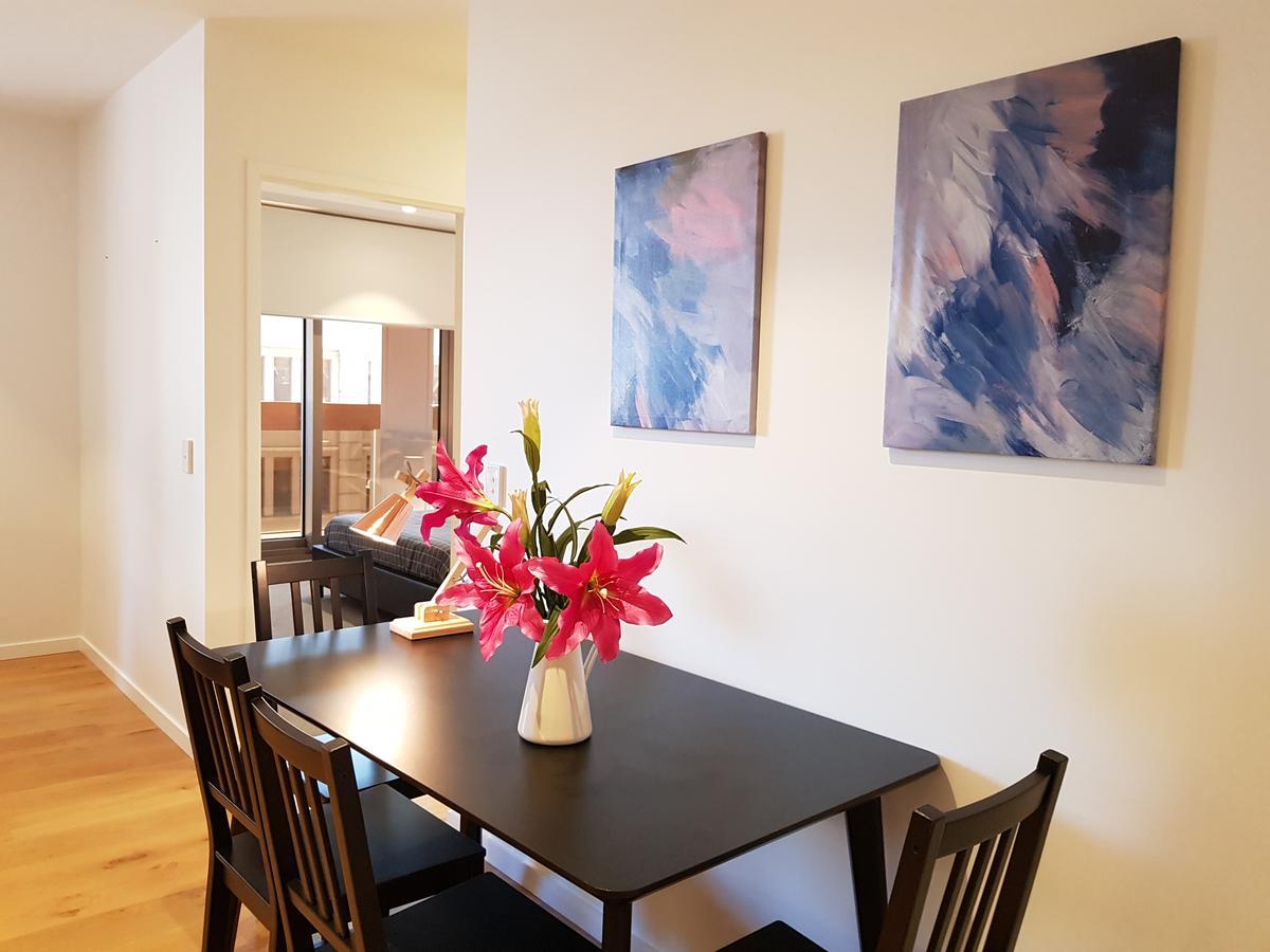 On The Fifth Apartment