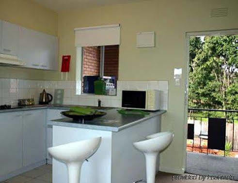 Apartment Birches Townhouse Melbourne