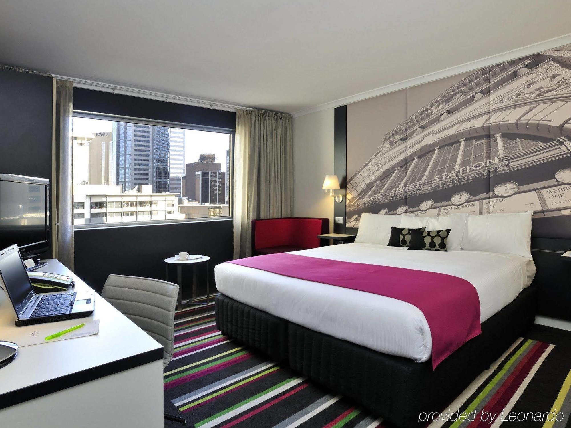 Mercure Treasury Gardens 4*