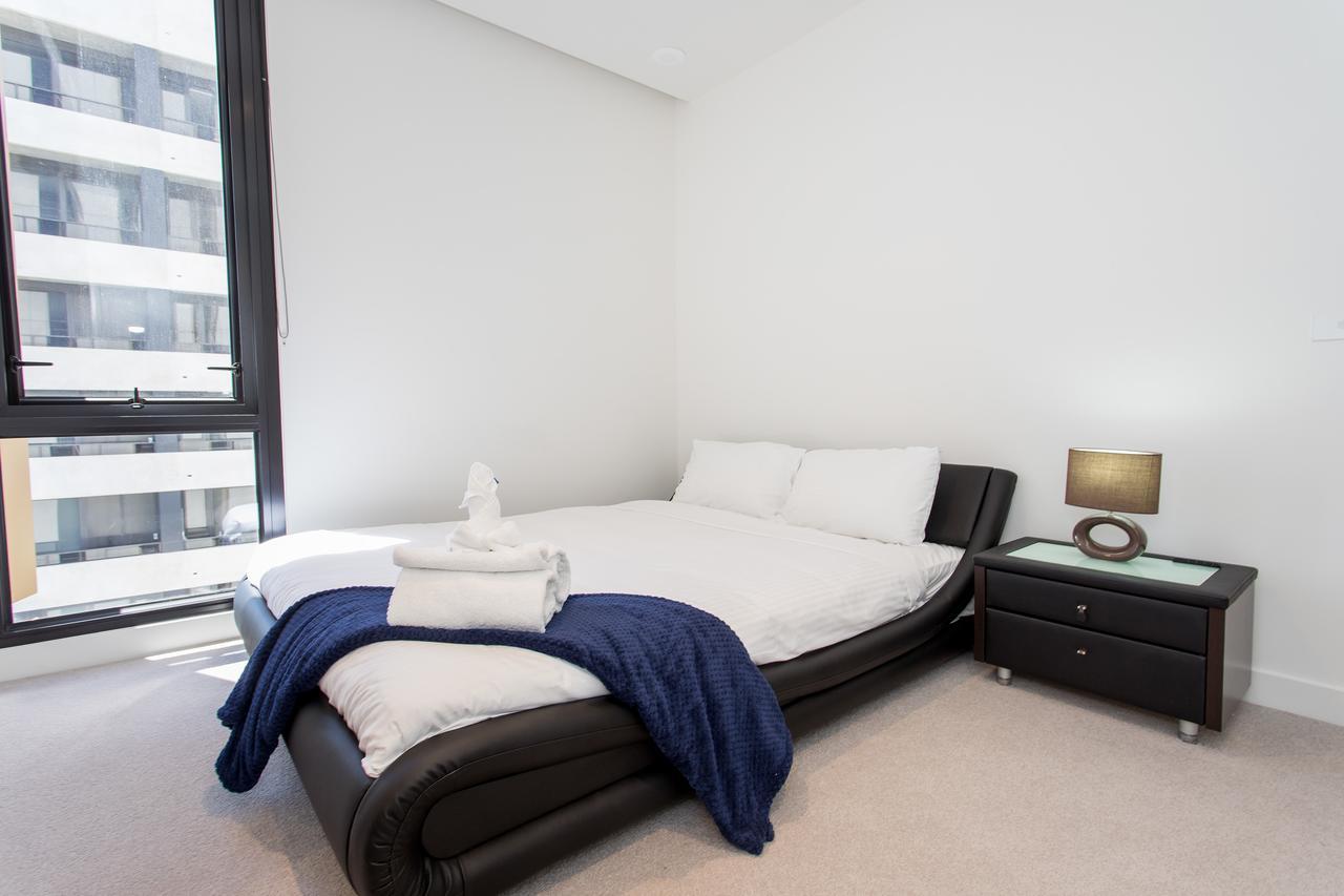 Empire Tower Apartment *