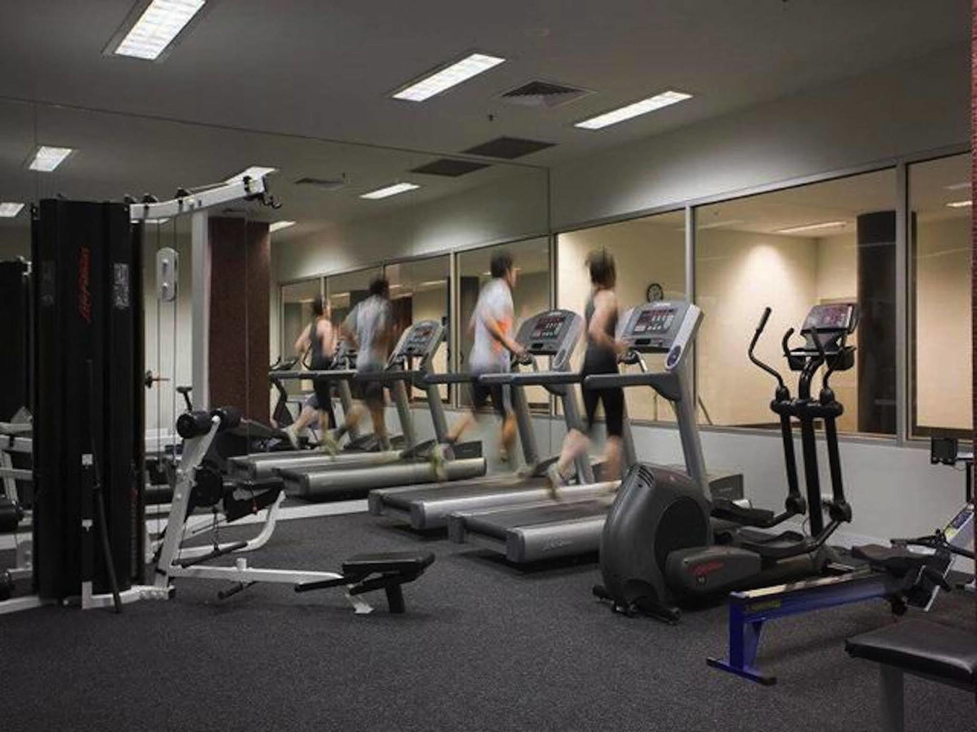 Flinders Wharf 4* Melbourne