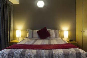 Riverside Aparthotel Melbourne