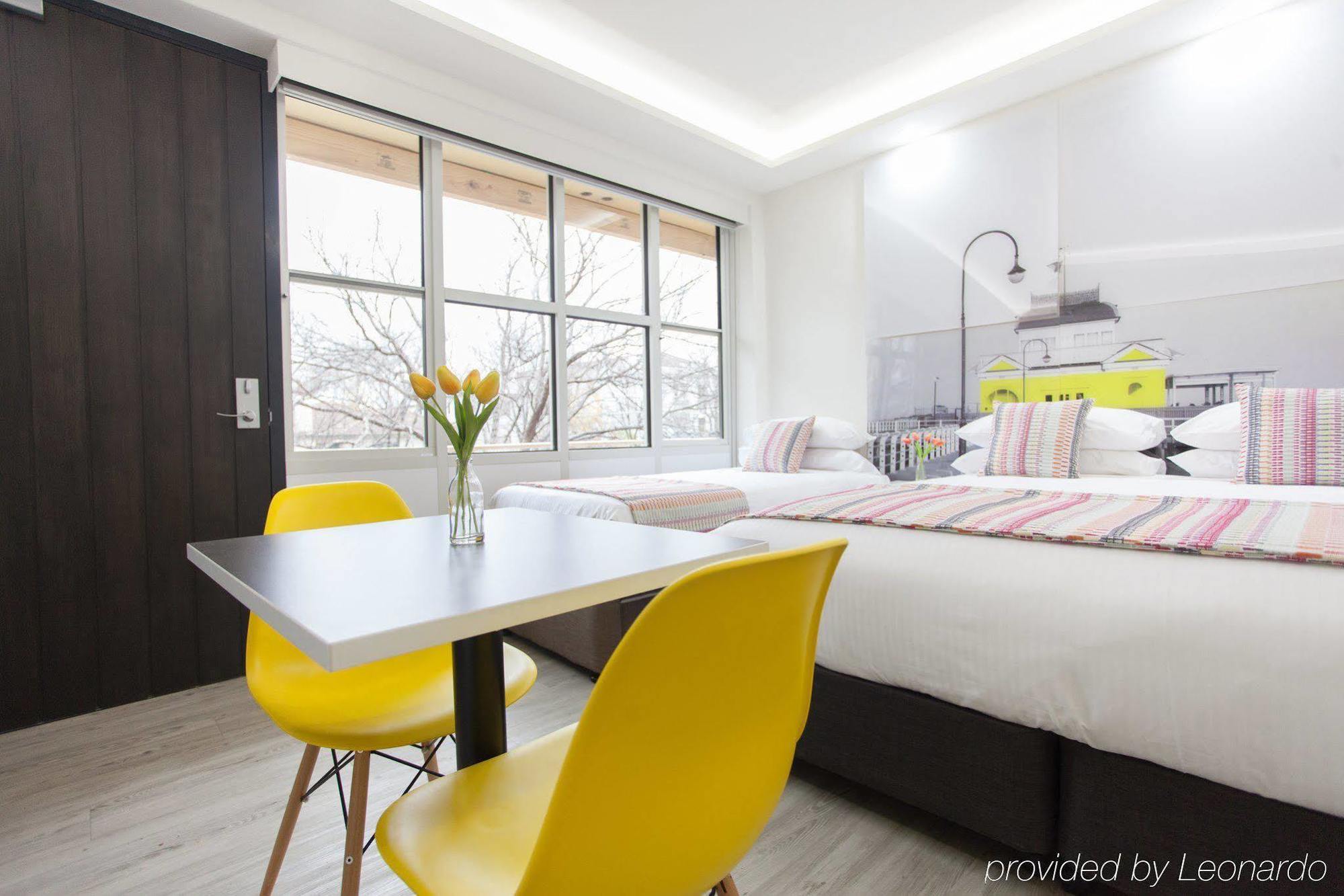 Aparthotel Easystay Studio 3*