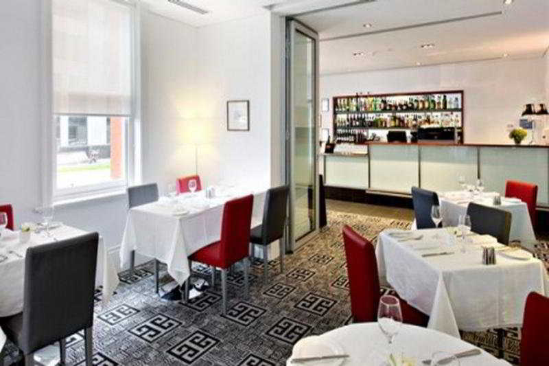 Aparthotel Seasons Heritage Melbourne
