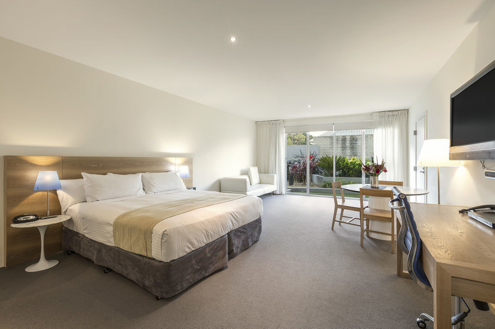 Aparthotel Quest Brighton On The Bay 3*