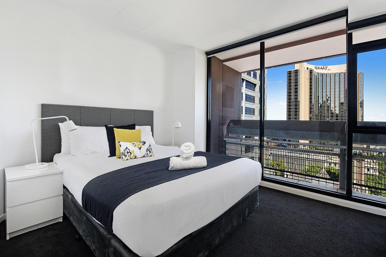 Ultiqa Little Collins Aparthotel