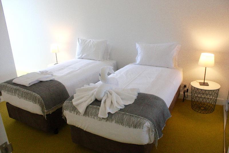 Apartment Domain - New Quay Docklands *
