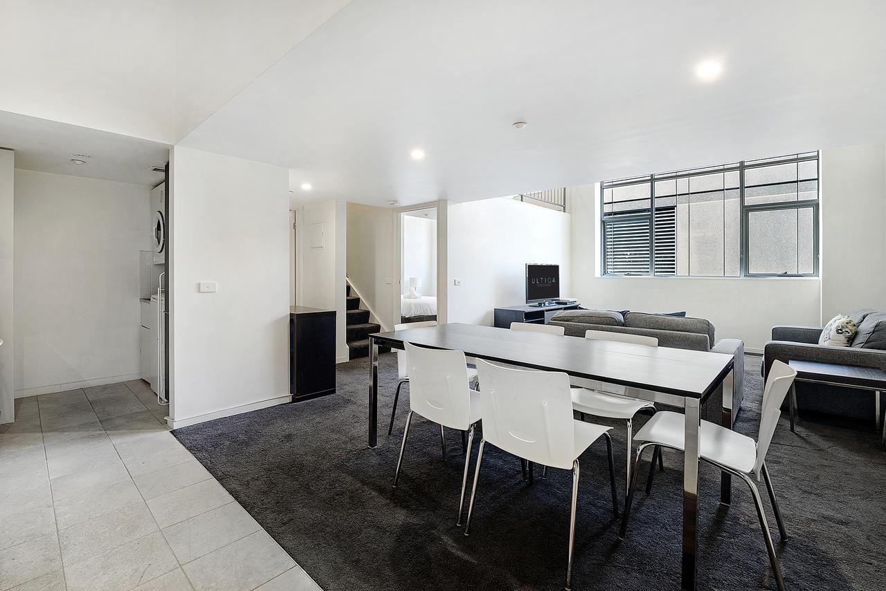 Aparthotel Ultiqa Little Collins Melbourne