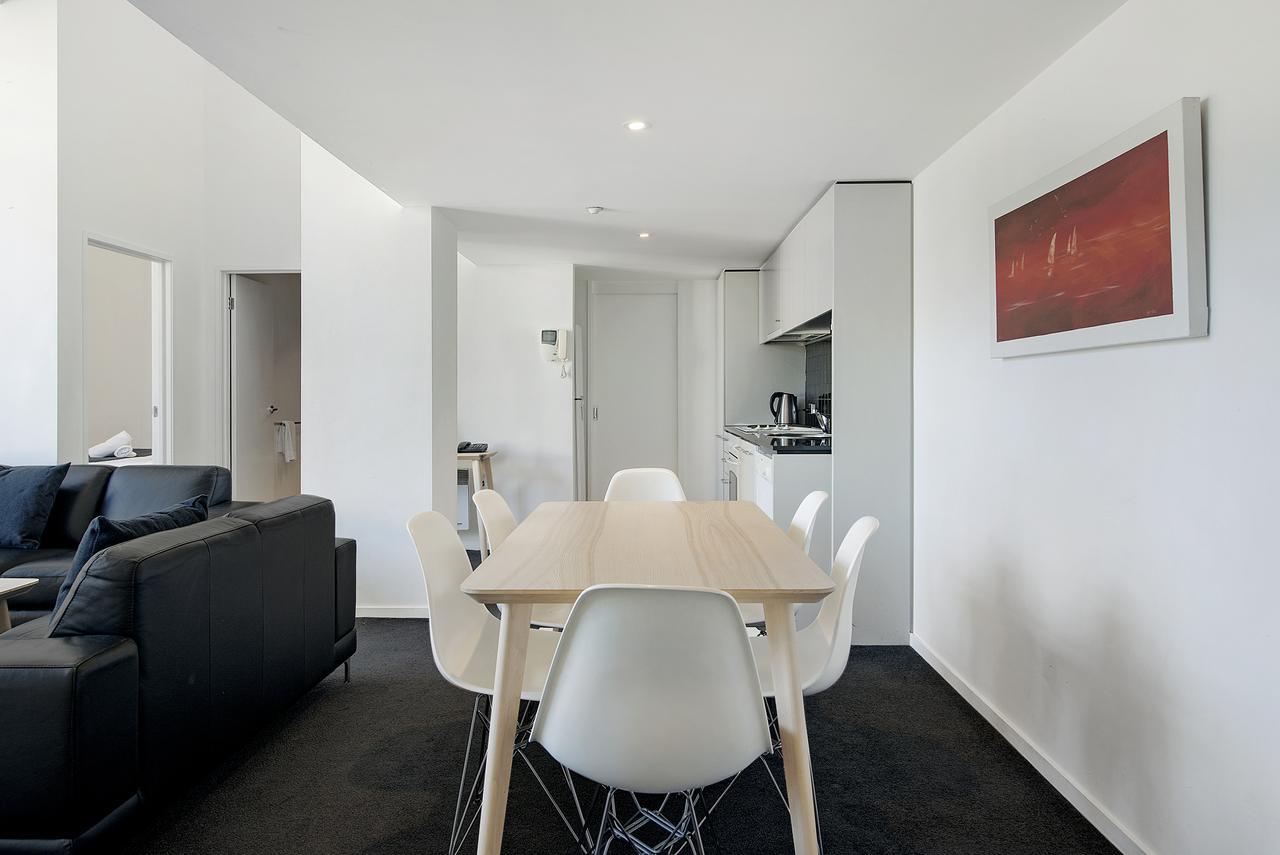 Aparthotel Ultiqa Little Collins Melbourne