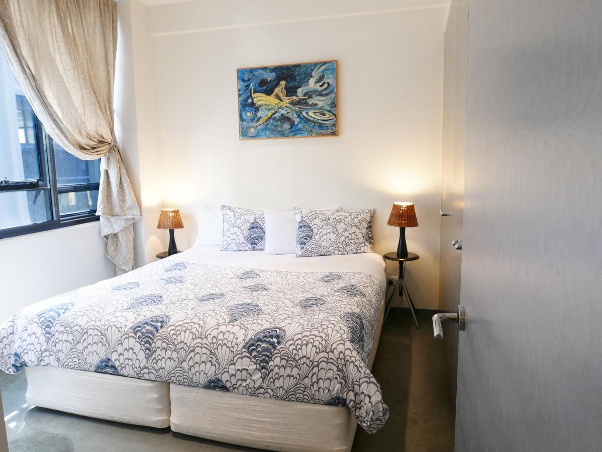 Honey Apartment
