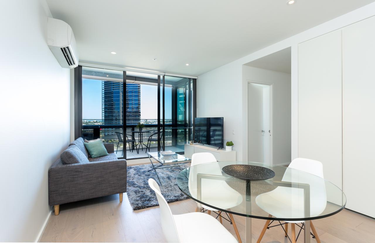 Wyndel - Riverside On Collins Melbourne