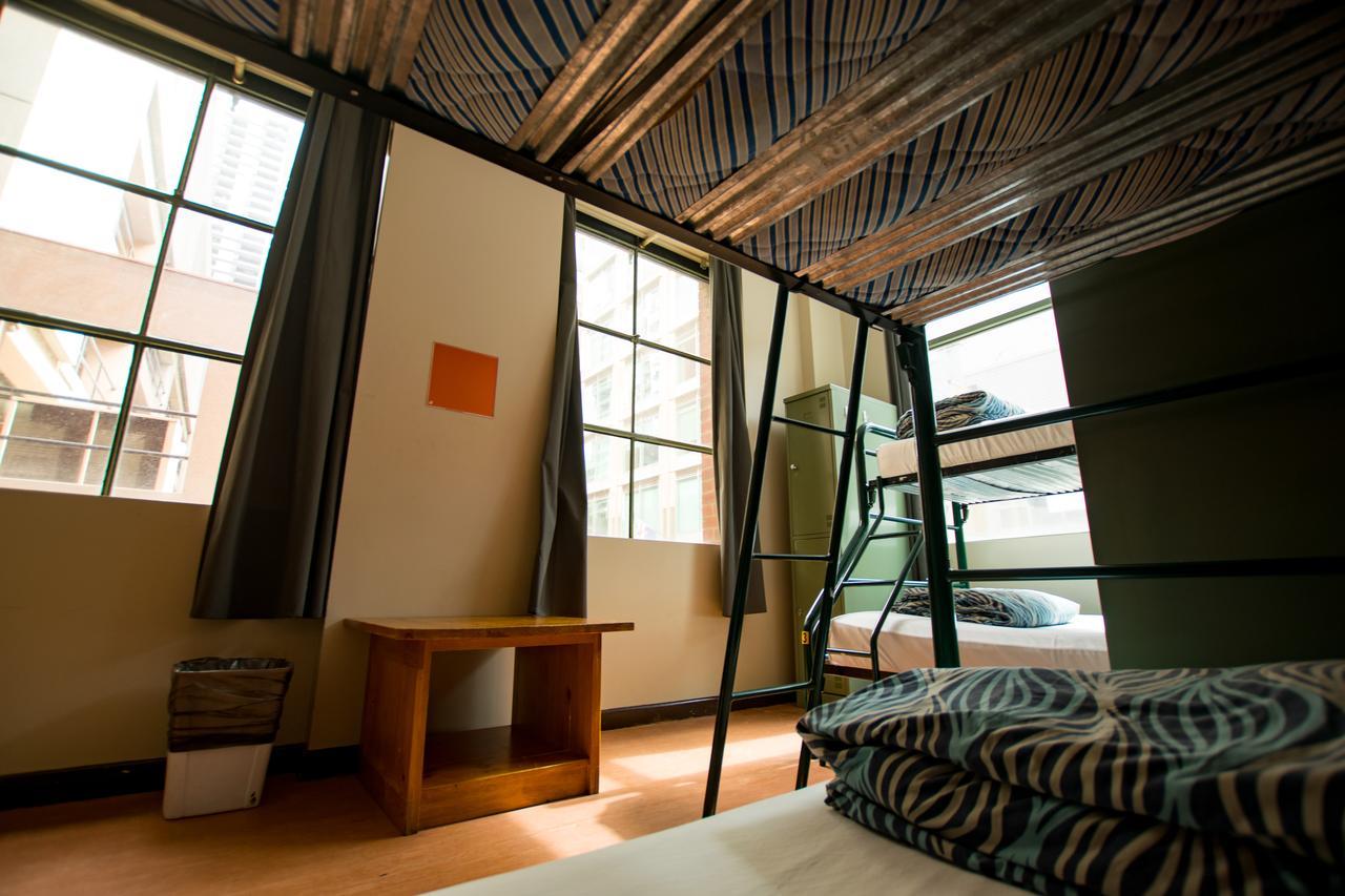 Backpackers Hostel *