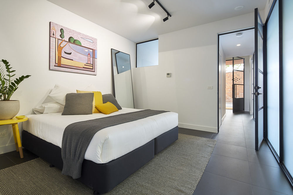 381 Cremorne