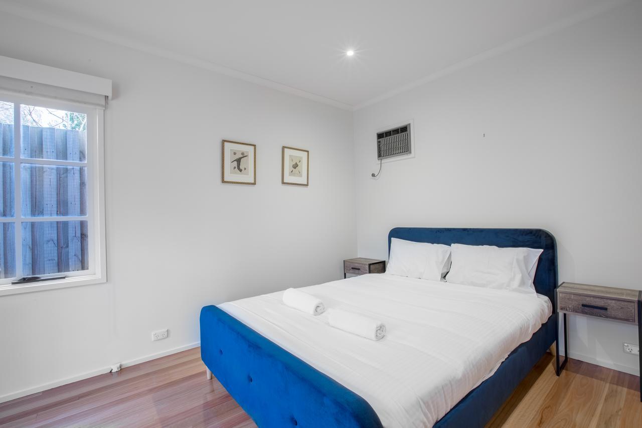 Villa Lots Life Garden View Amazing Five Bedrooms Melbourne