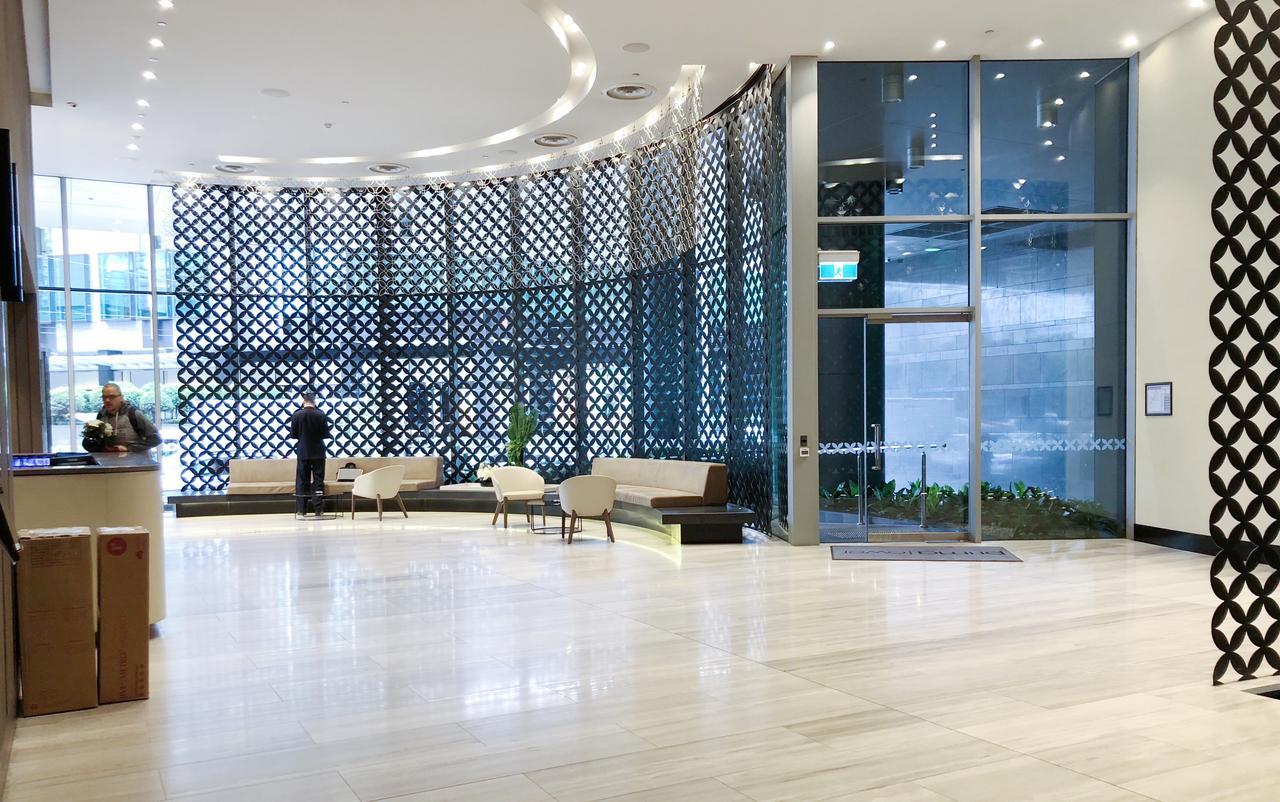 Hotel Crown Southbank Riverside S Collection 5*