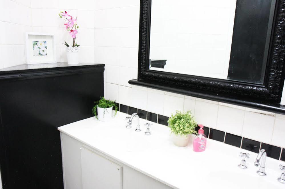 Ozihouse Collingwood Melbourne