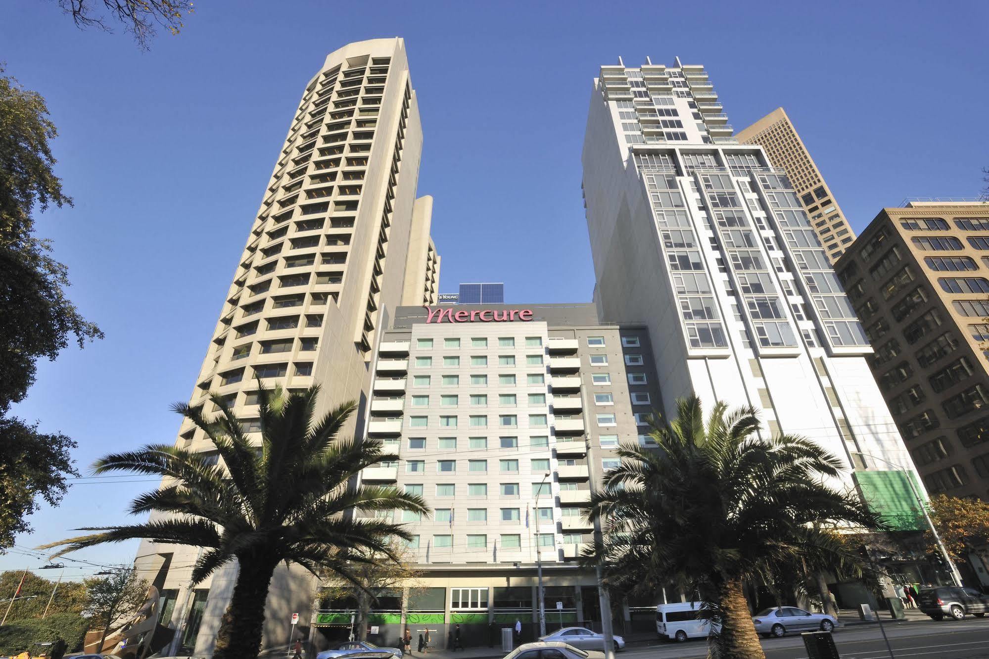 Mercure Treasury Gardens 4*