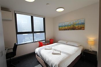 Aparthotel Alston 4*
