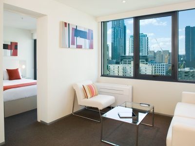 Tempo - Queen St 4*
