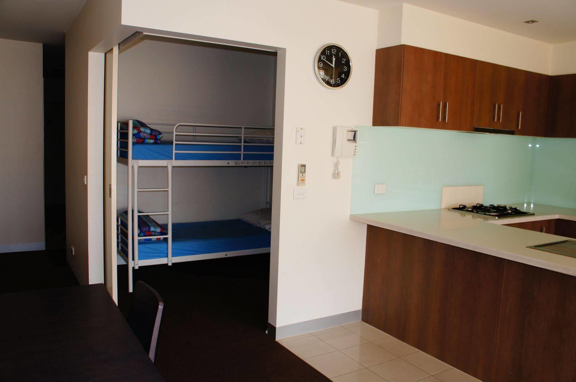 Summer Aparthotel Melbourne