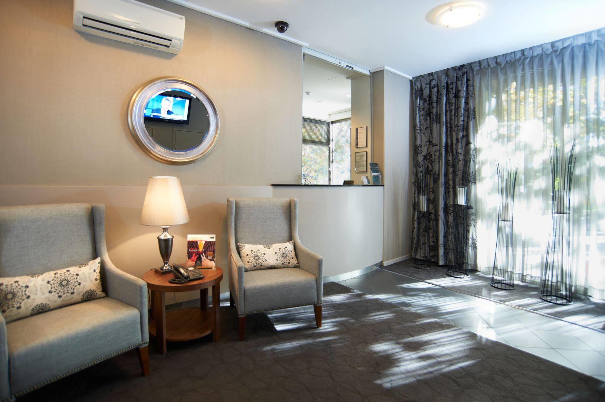 Quest Jolimont Aparthotel Melbourne
