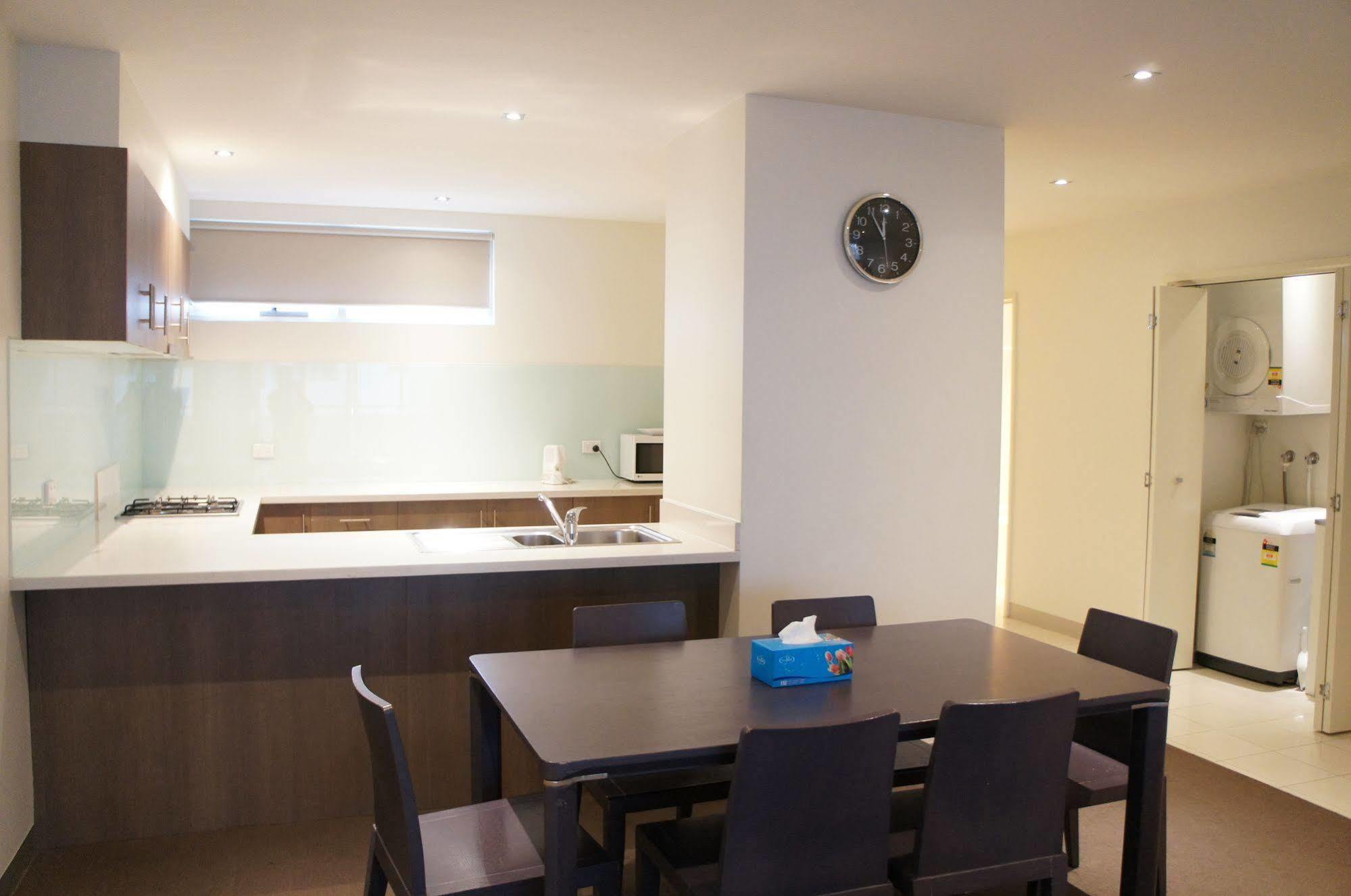 Summer Aparthotel 4*