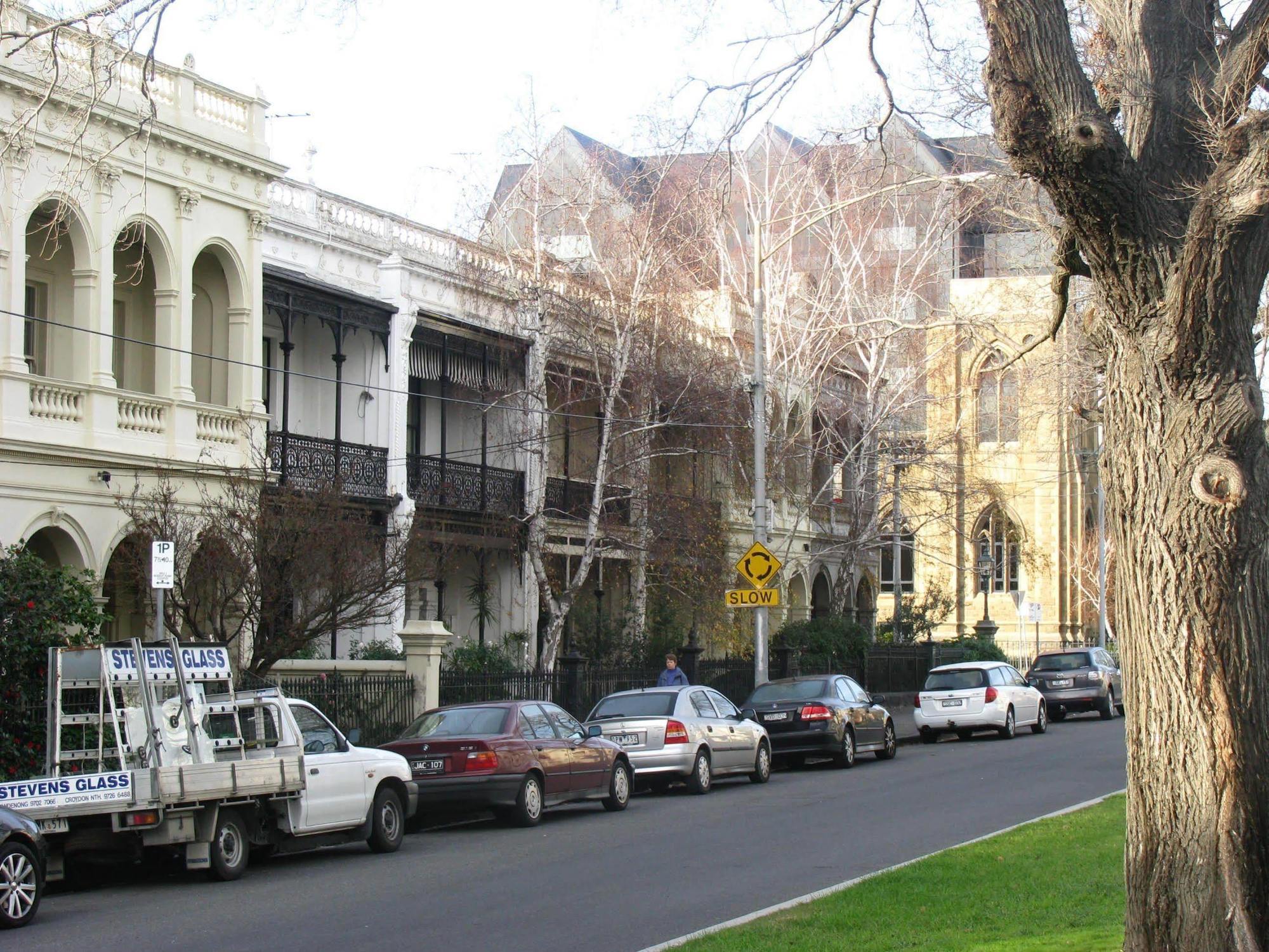 Hotel Magnolia Court Boutique Melbourne