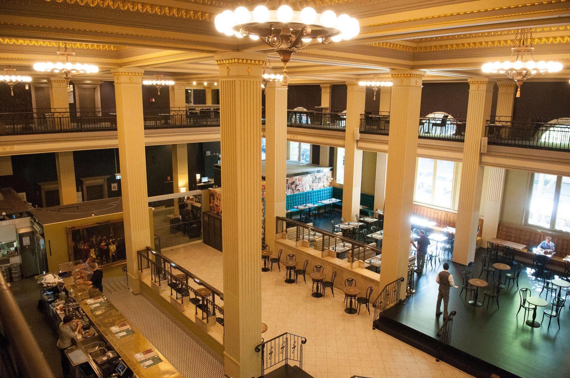 Treasury On Collins Hotel 4*