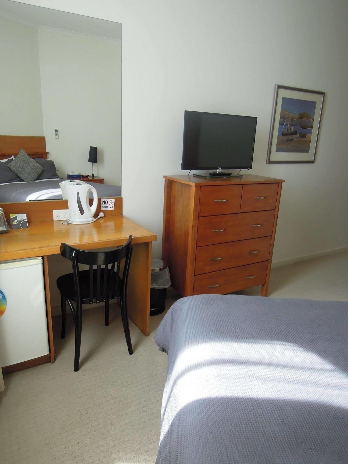 Hotel Plough 3*