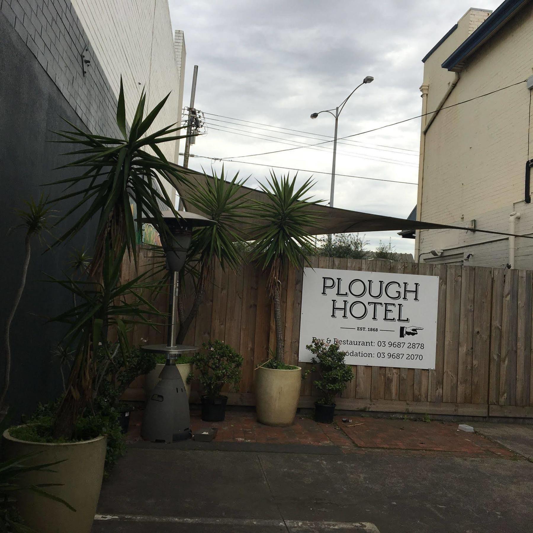Hotel Plough Melbourne