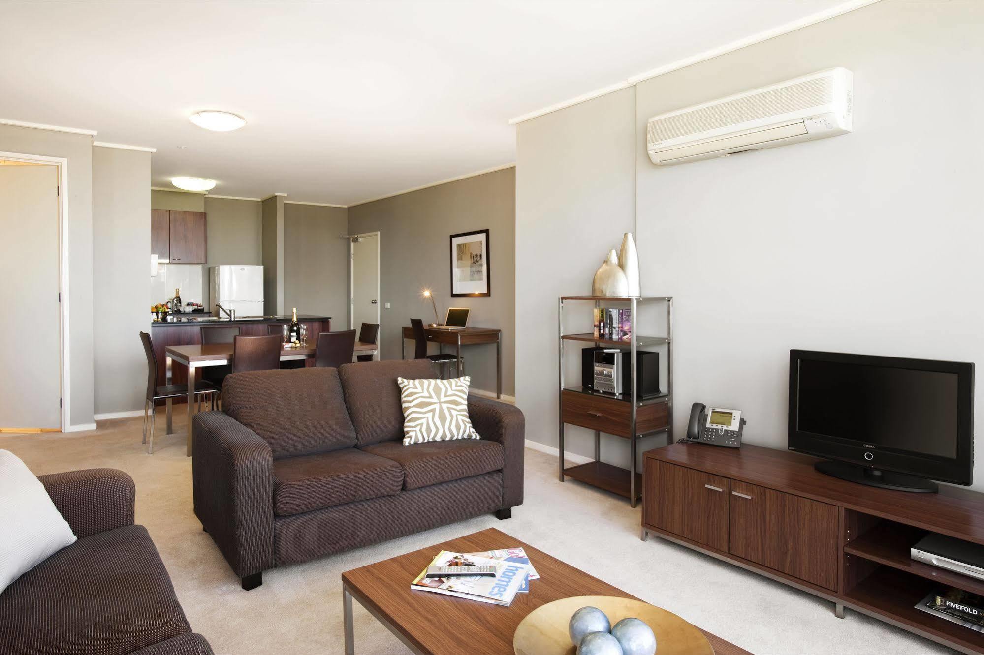 City Point Suite Apartment Melbourne