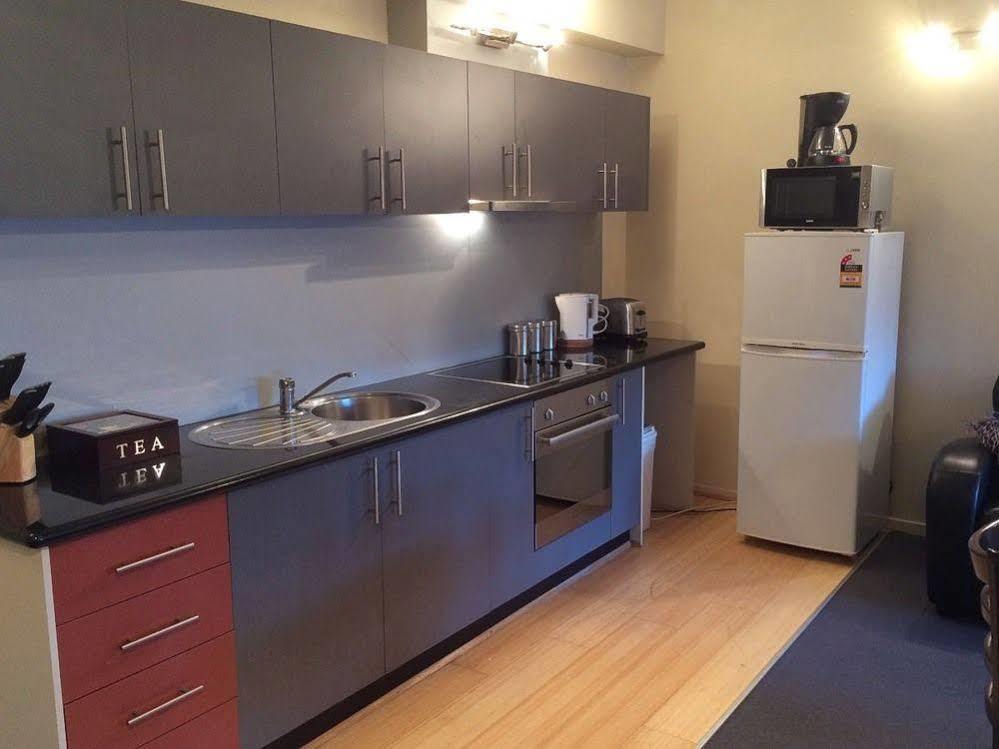 City Point Suite Apartment Melbourne