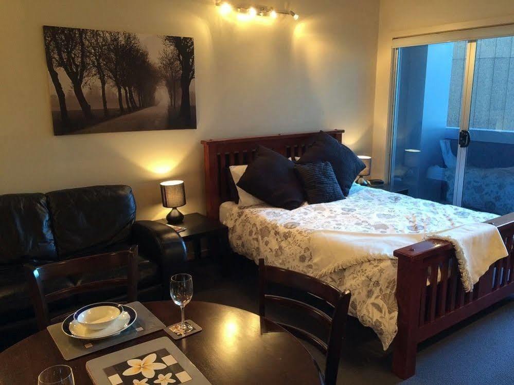 City Point Suite *
