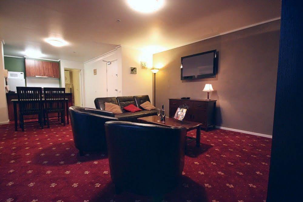 City Point Suite *