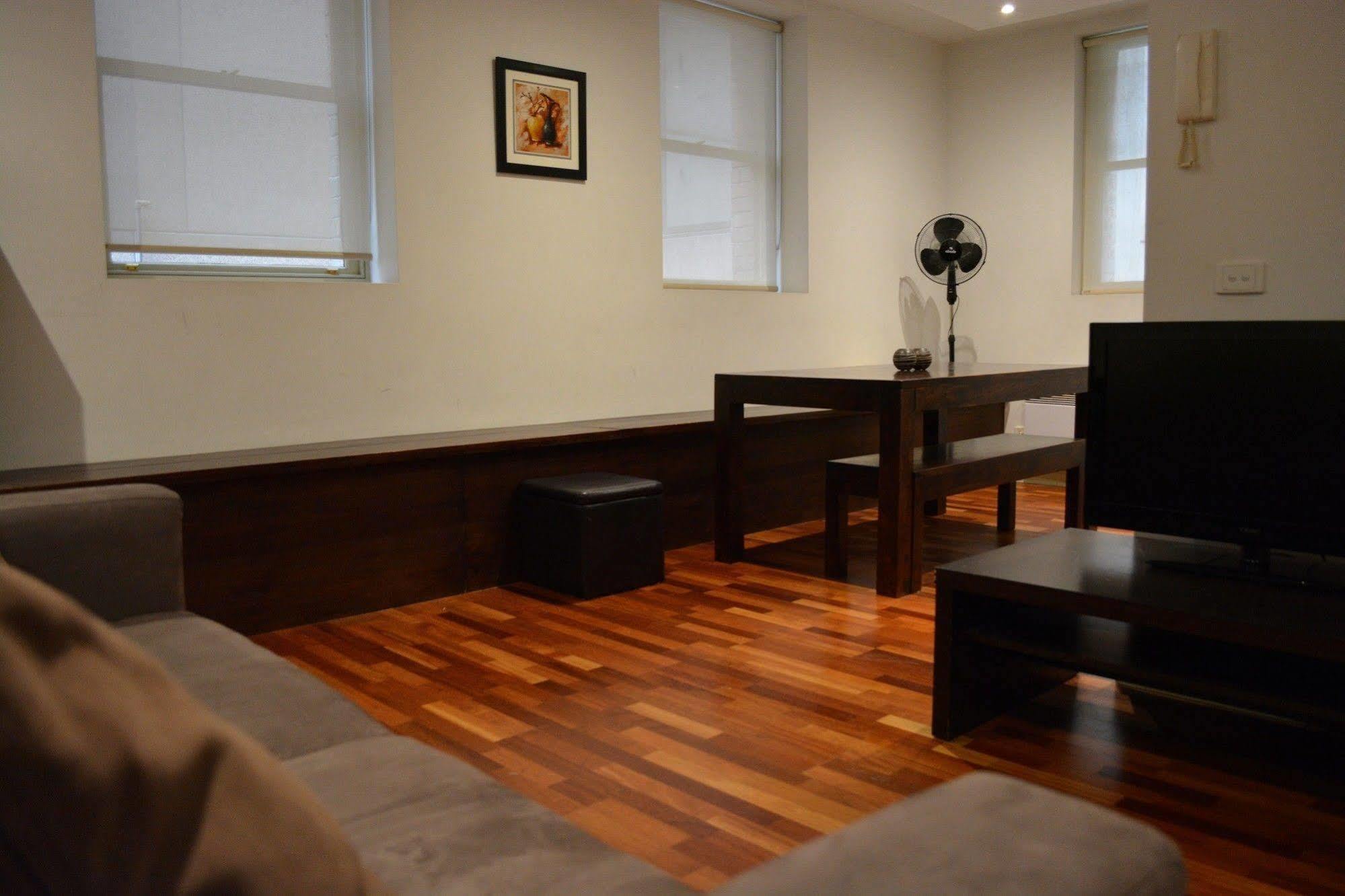 Flinders Lane Aparthotel Melbourne