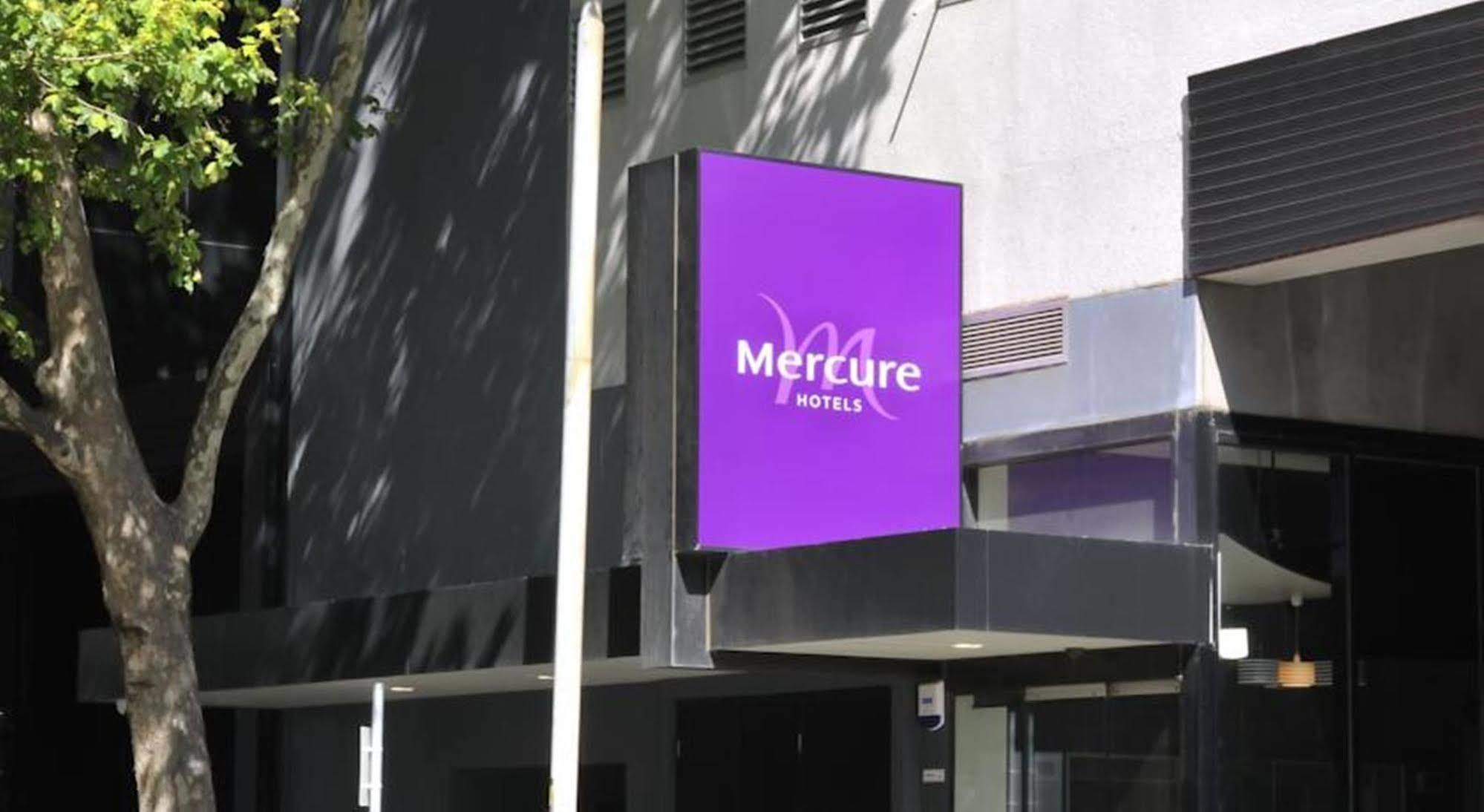Hotel Mercure Therry Street