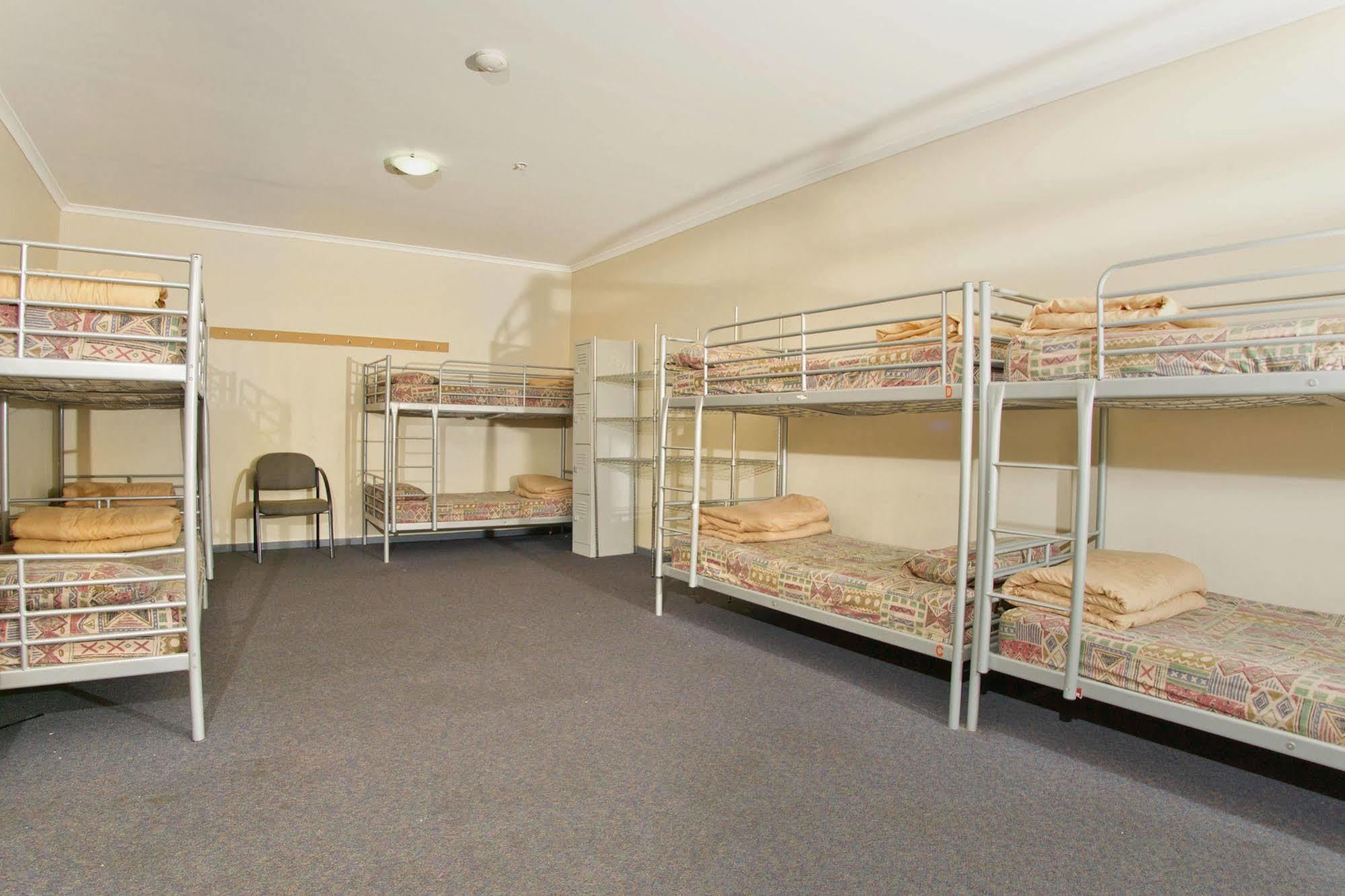 Elizabeth Hostel Melbourne