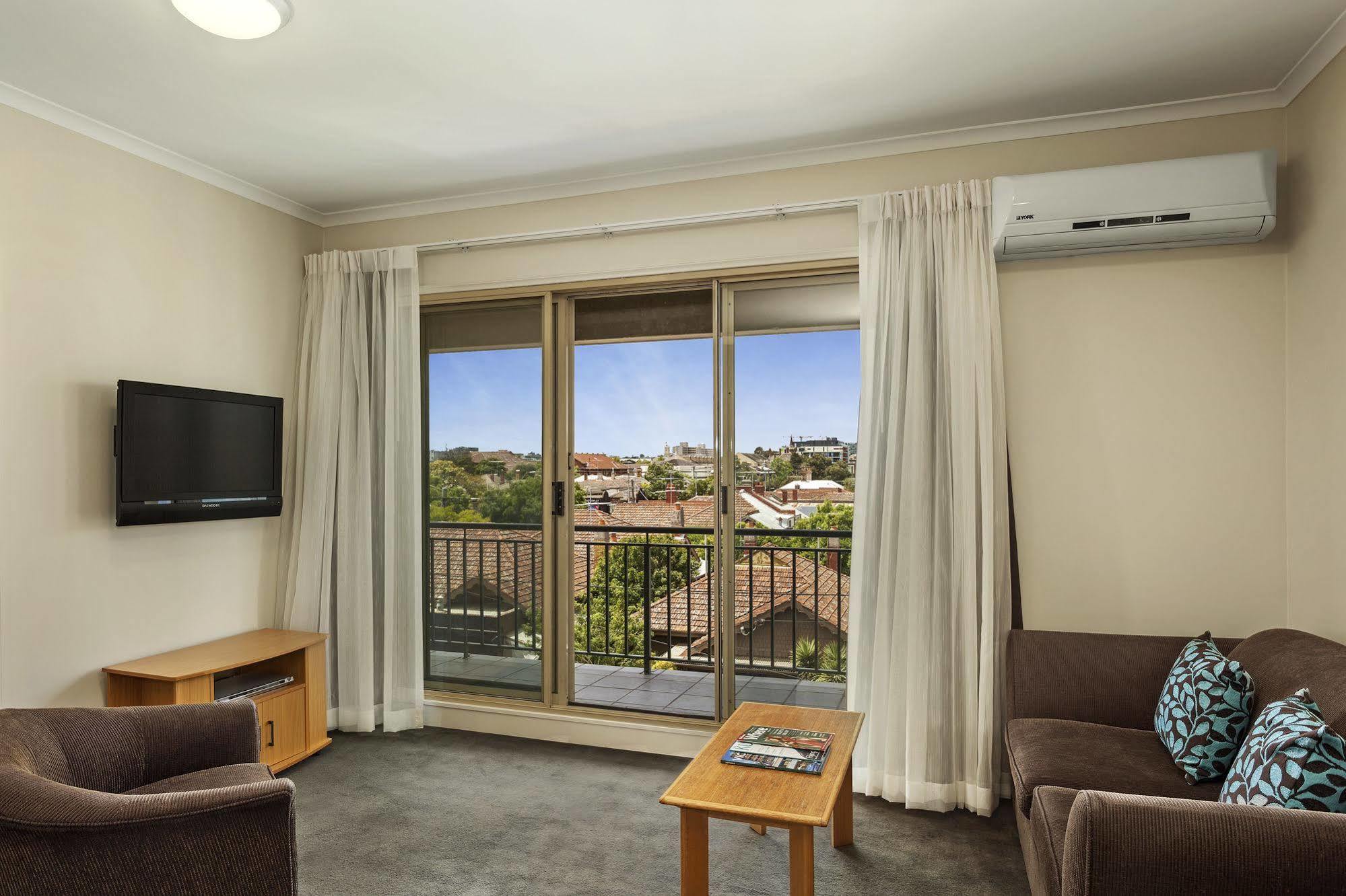 Punt Road Aparthotel