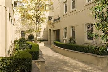 Caroline Serviced South Yarra Apartment Melbourne