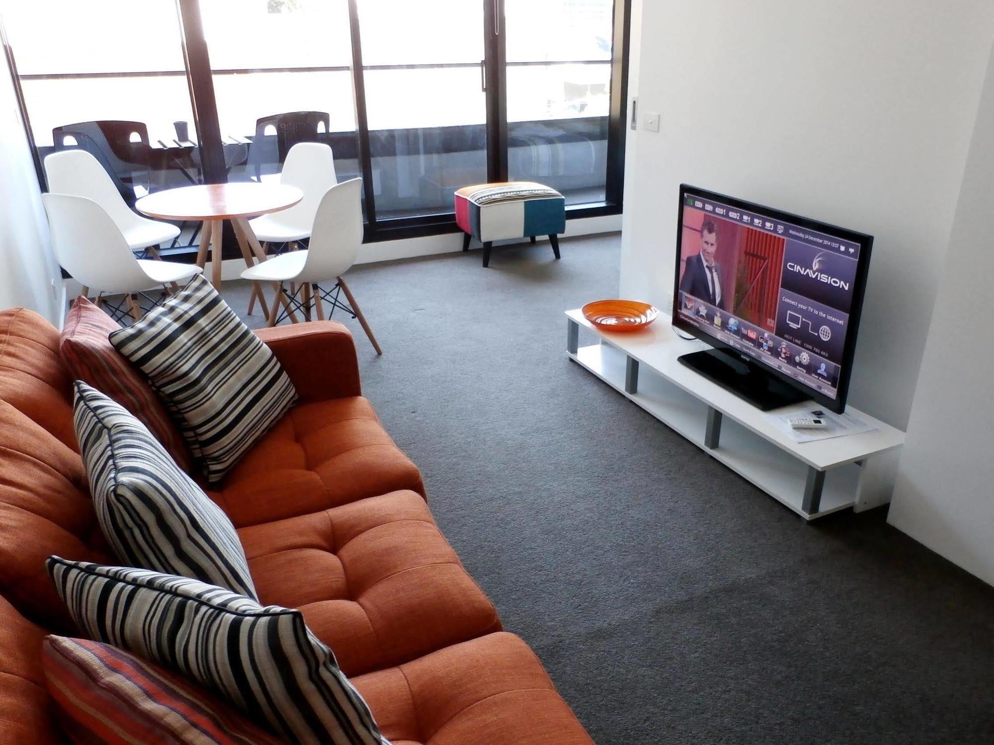 Aparthotel Aura On Flinders Serviced Melbourne